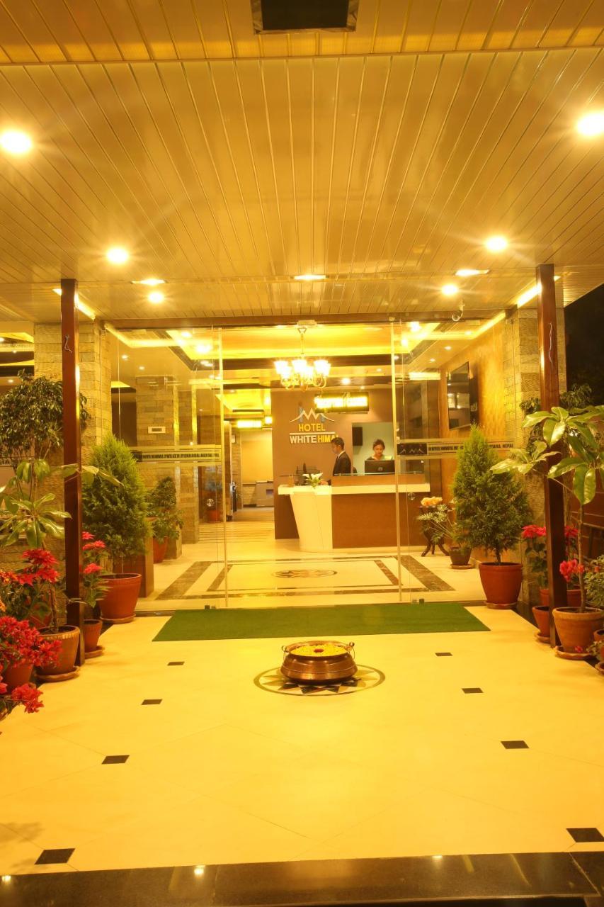 Hotel White Himal Pokhara Buitenkant foto