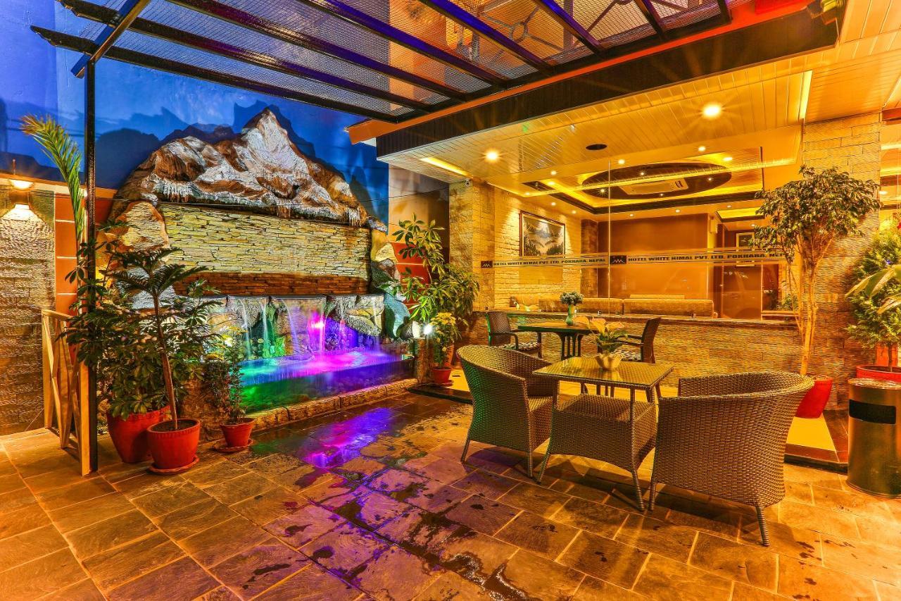 Hotel White Himal Pokhara Buitenkant foto
